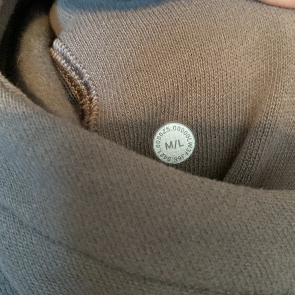 Lululemon Scuba Oversized Funnel Neck Half-Zip - Picture 5 of 5